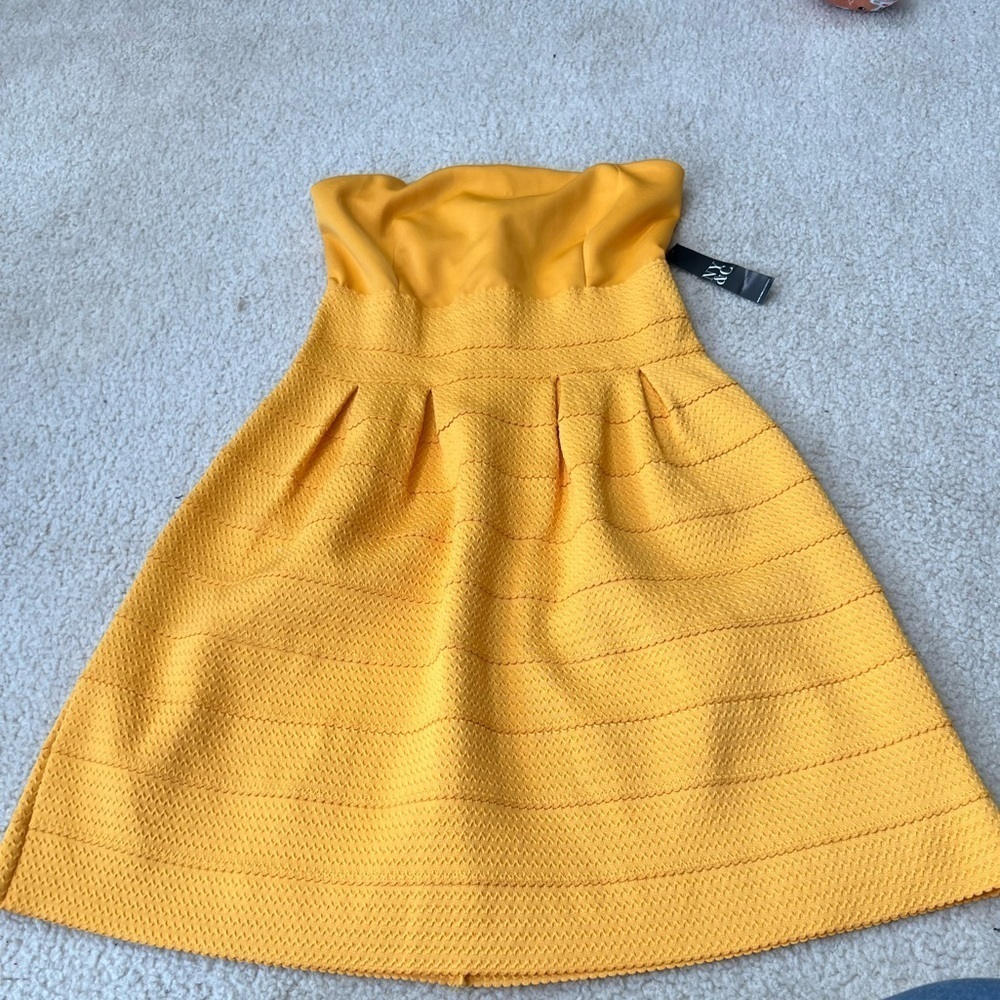 NY&Co strapless yellow dress - small.